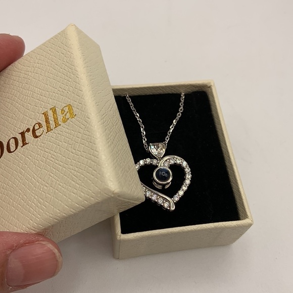 Silver Rhinestone Heart Pendant Necklace New with Box! - Picture 4 of 4